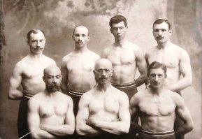 Они не знали, что такое синтол и стеройды... :)