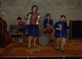 Картина "Дочка вышла замуж" напомнила: