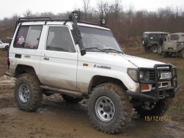 К сожалению фото не осталось. Стыбрил на просторах инета. Вот такая вот семидисяточка куда как комфортнее и менее капризнее была.