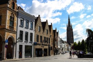 Бельгия. Брюссель. Подобный закон, подобная компоновка домов...