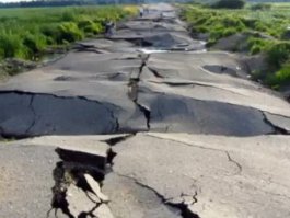 На наших дорогах точно не заснёшь)))