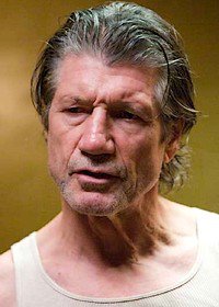 Похож на Фреда Уорда