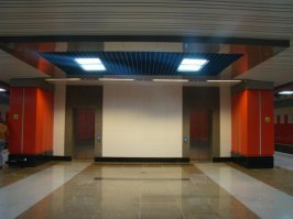 приложил руку к строительству станции. сколько оборудования на горбу спустили...) приятно видеть пост о нашем метро