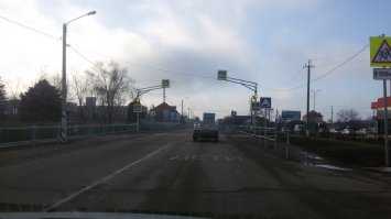 А это (№21) станица Ленинградская, та что на Кубани.
Часто проезжаю её...