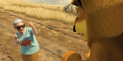 Хитрая обезьянка из Испании оставила водителя автобуса без обеда