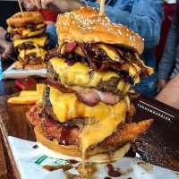 И имбирного чая.