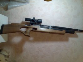 Без лишних слов... это личное.
P.S. у меня на левом веке шрам от клюва вороны.