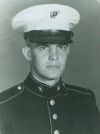 Чарльз Осборн похож адама ламберта