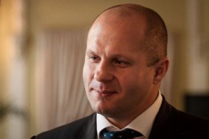 Дело не в раскачанности, а типаже. Вот другой пример:
А в посте ребята какие-то "гламурненькие"...