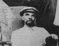 15 знаменитостей, выживших после огнестрельного ранения