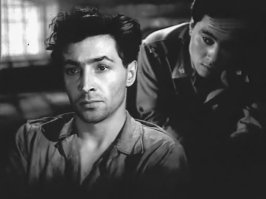 Я бы в список его удачных ролей ещё бы две добавил:
Райский из "Ч.П." и Шарлемань из "Убить дракона"