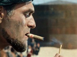 -Абдула! Поджигай!
- не могу....
- почему!?
- Саид все спички обоссал