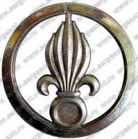 Французский Иностранный легион - очень интересное войсковое формирование с богатыми военными традициями. Можно вспомнить героический бой при Камероне, упомянутый автором поста, или руку капитана Данжу, ставшую одним из символов Легиона. В нем служили многие отпрыски родовитых семей: датский принц Ааге, грузинский князь Амилаквари, а также просто известные личности, такие, как приемный сын Максима Горького, будущий Маршал Советского Союза Малиновский и другие.
На иллюстрации - эмблема на берет Иностранного легиона с традиционная гренада с семью языками пламени.