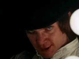 Почти похож