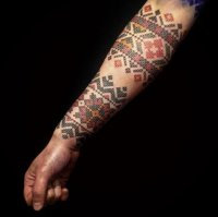 Минусят фанаты вышивания крестиком