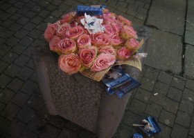 А ну её нах, лучше проституток вызову!))