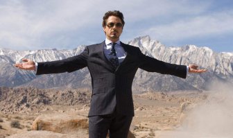 Да все же просто...Посоветуйте ему кто нибудь вертолетом летать, взлетел и завис на месте, земля провернется до Китая и тогда можно приземляться...