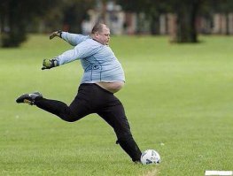 И мужики могут! Какая грация - лебедь просто...