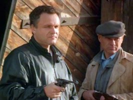 Как-то выпал фильм "Я объявляю вам войну" - своеобразная утопия конца 80х...