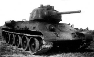 Автор, поправь, это ОТ-34, а не ОТ-34-85. Смотри на маску орудия, да и башня другая.