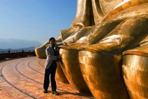 Будда Весеннего Храма
Чжаоцунь, Китай. 2002 год.
Высота 128 метров.