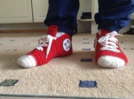 20 пар суперских тапочек, которые согреют вас в холодный день