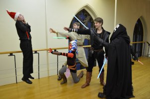 А вот моя. Когда показывал коллегам по работе некоторые говорили про фотошоп, большинство искази верёвку, на которой я подвешен... На самом деле просто подпрыгнул.