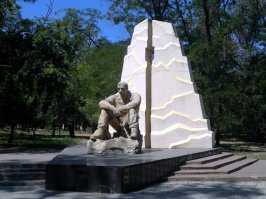 в Одессе памятник очень пробирает.