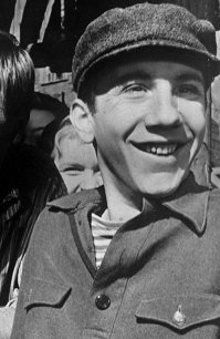 Очарование молодости: знаменитости много лет назад