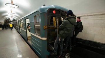 да так скорее всего - дебилов то хватает