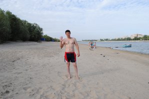 Пью пиво, ем мясо, после этого пердю брутально... и вуаля - никакого живота..