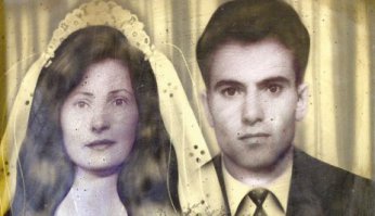 У этой истории есть продолжение. Недавно у бабули появились двое «новых» родственников, которые так же претендуют теперь на наследство. А раньше они с ней не общались. А вот, собственно фото Мария (бабушка Мара) и Момчило Златич.