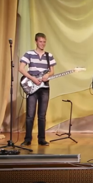 Зачем он там?