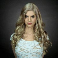 А знатные у нее дыньки  ))))
яппорисовал на токой