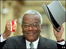 Ну из Нигерии может и нет, а вот из Тринидада легко.