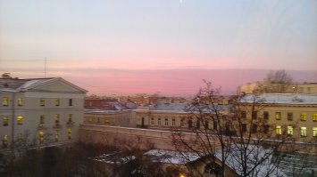 А это Питер, детка! Вид из окна моего кабинета.