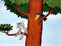 На улице Лизюкова установлен памятник Котенку с улицы Лизюкова. Приезжай и сам смотри.  - а вот кадр практически того момента мультика, который на памятнике показан. Точно того не нашлось в доступе, а нарезать некогда