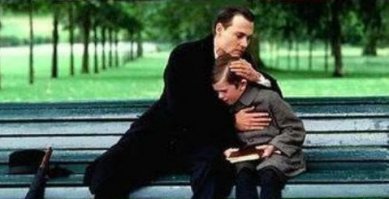 Штаны Пескова взбудоражили пользователей Интернета