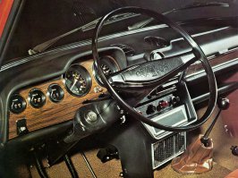 Купил такой тачилу эту  ... садишься .... и тыц