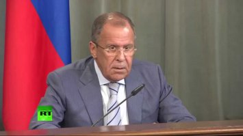 У идеальной девушки буфера с пивом