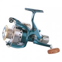 Вот бы моя катушка с такой скоростью леску наматывала...