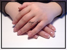 Вот, что никогда не должно выходить из моды) 
Моя сегодняшняя работа. Как вам?