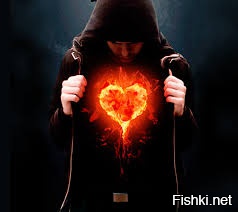 спасибо вот это тронуло
Когда мечи житейской серости
Мечты моей проломят бронь,
Прошу, Всевышний, дай мне смелости
Не задувать в себе огонь.