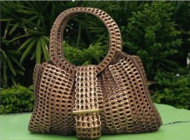 изделие из тех самых открывашек