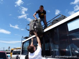 Судя по тексту в России это абсолютная норма.