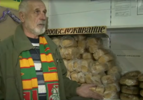 без продавцов и охраны торгует хлебом предприниматель в Хакасии уже давно  ссылка сверху !