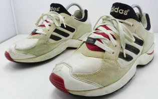 херня -вот какими должны быть кросовки Адидас торшен(Adidas Torsion System Running shoes) ,модель 1992 г , купил за 100$ когда в Новосибирске открылся первый магазин Адидас (только у меня были бело-зеленые), проходил в них 7 лет , и за одно купил костюм Адидас за 100$ так он жив до сих пор )