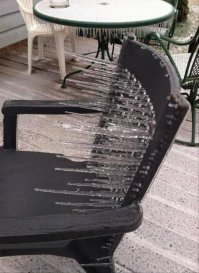 - Мама, что вы стоите, присаживайтесь!