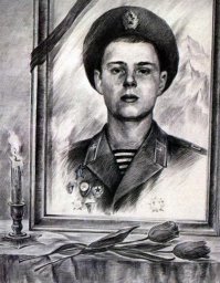 Роль Буратино, сыграл актер Д. Иосифов, но первоначально был утвержден Н. Кобликов и даже снялся в нескольких дублях. Но к сожалению, в результате падения, был сломан зуб и Колю пришлось заменить на Д. Иосифова, хотя на некоторых планах в фильме, остался Н.Кобликов. Дима на много лет стал кумиром детей в СССР а Коля.... Коля погиб в Афгане, в 1985 году.  Вот так причудливо переплелись судьбы актеров, героев войн...