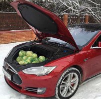 Tesla рулит! Можно на оптовке тариться без проблем!